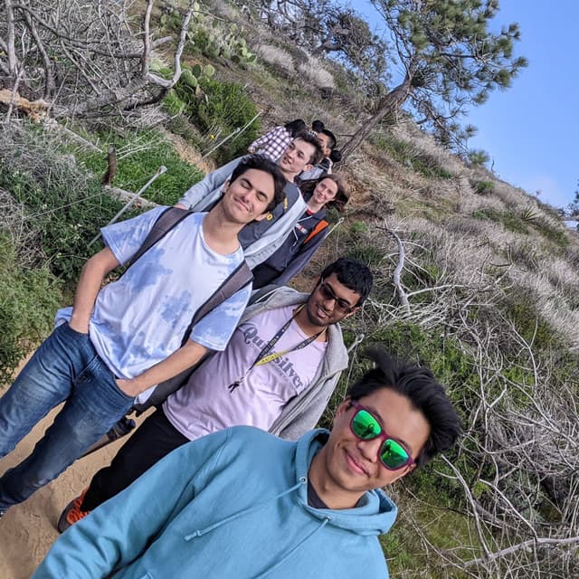 people hiking at Torrey Pines